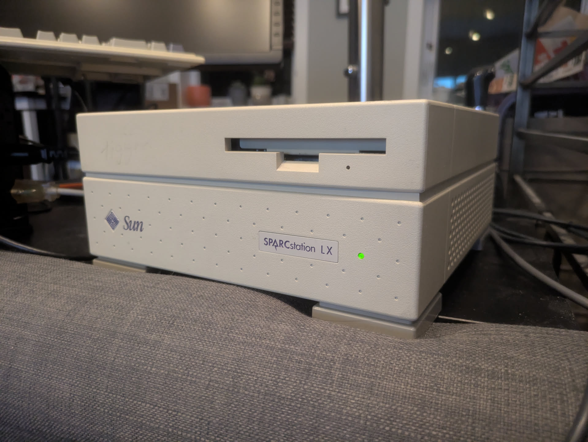 Reviving a Computer From 1992